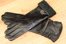 Черни дамски дълги ръкавици естествена кожа код 030