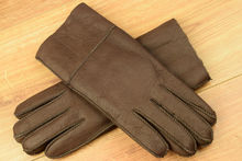 Кафяви дамски ръкавици естествена кожа с дебела вата код 031