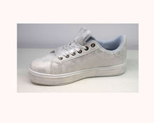 спортни дамски обувки