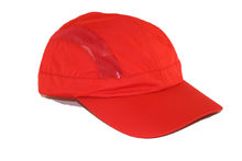 Червена шапка с козирка - 4410