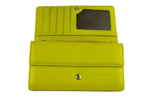 дамско портмоне с много прегради