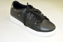 дамски маратонки на ниски цени