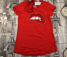 Червена дамска тениска/ устни -70904