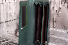 голям дамски портфейл