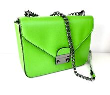 Дамска чанта-373-неоново зелена